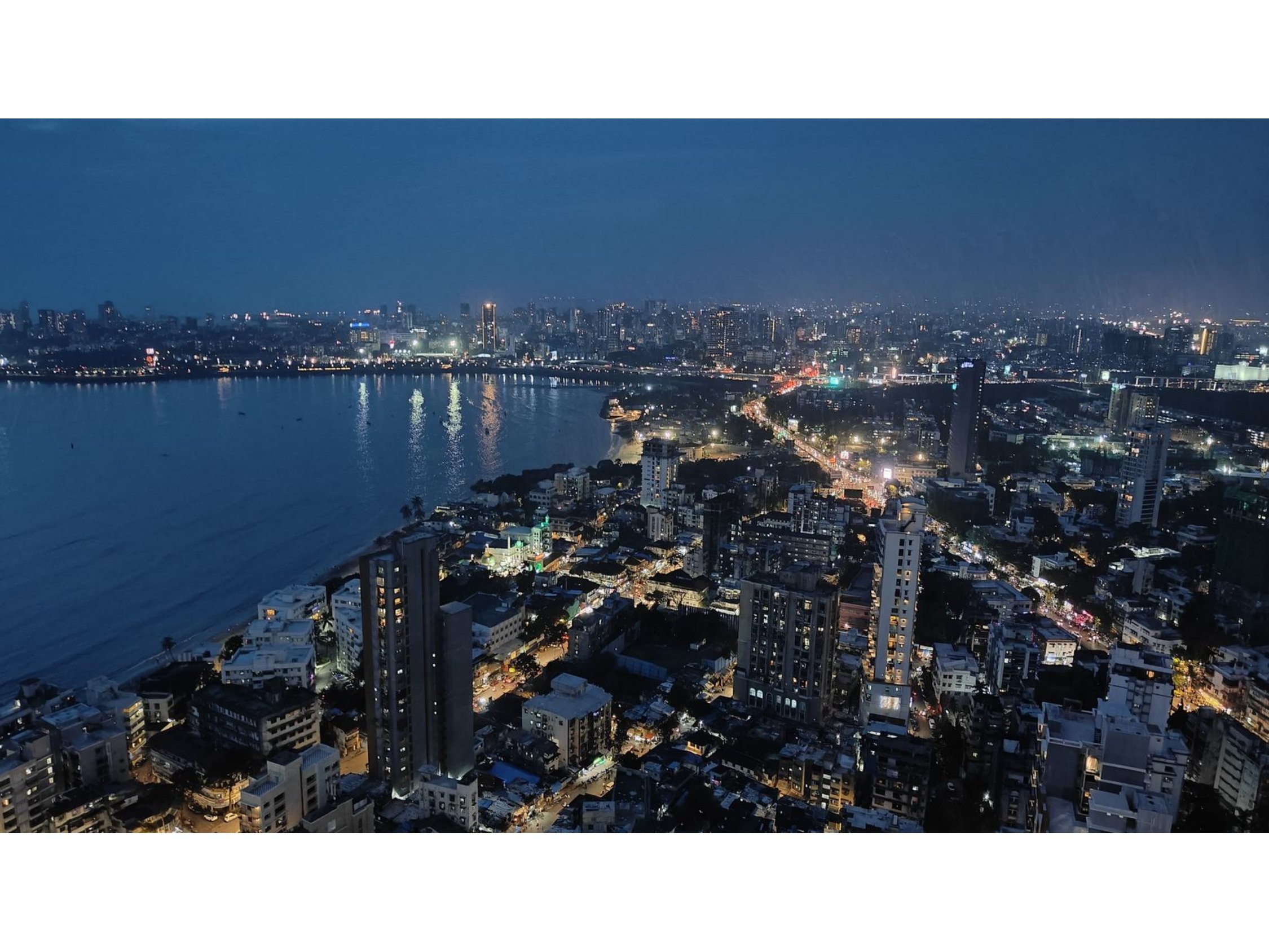 HRUB Bayline Residences in Mahim West, Mumbai